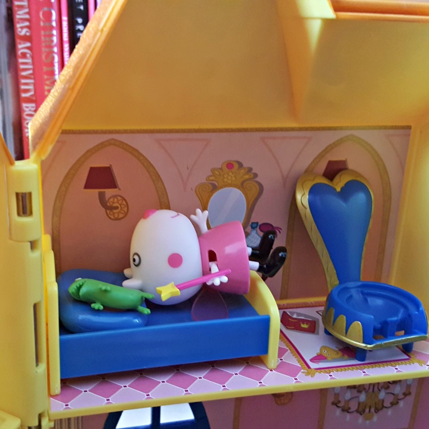 Princess Peppa's Palace Suzy Sheep