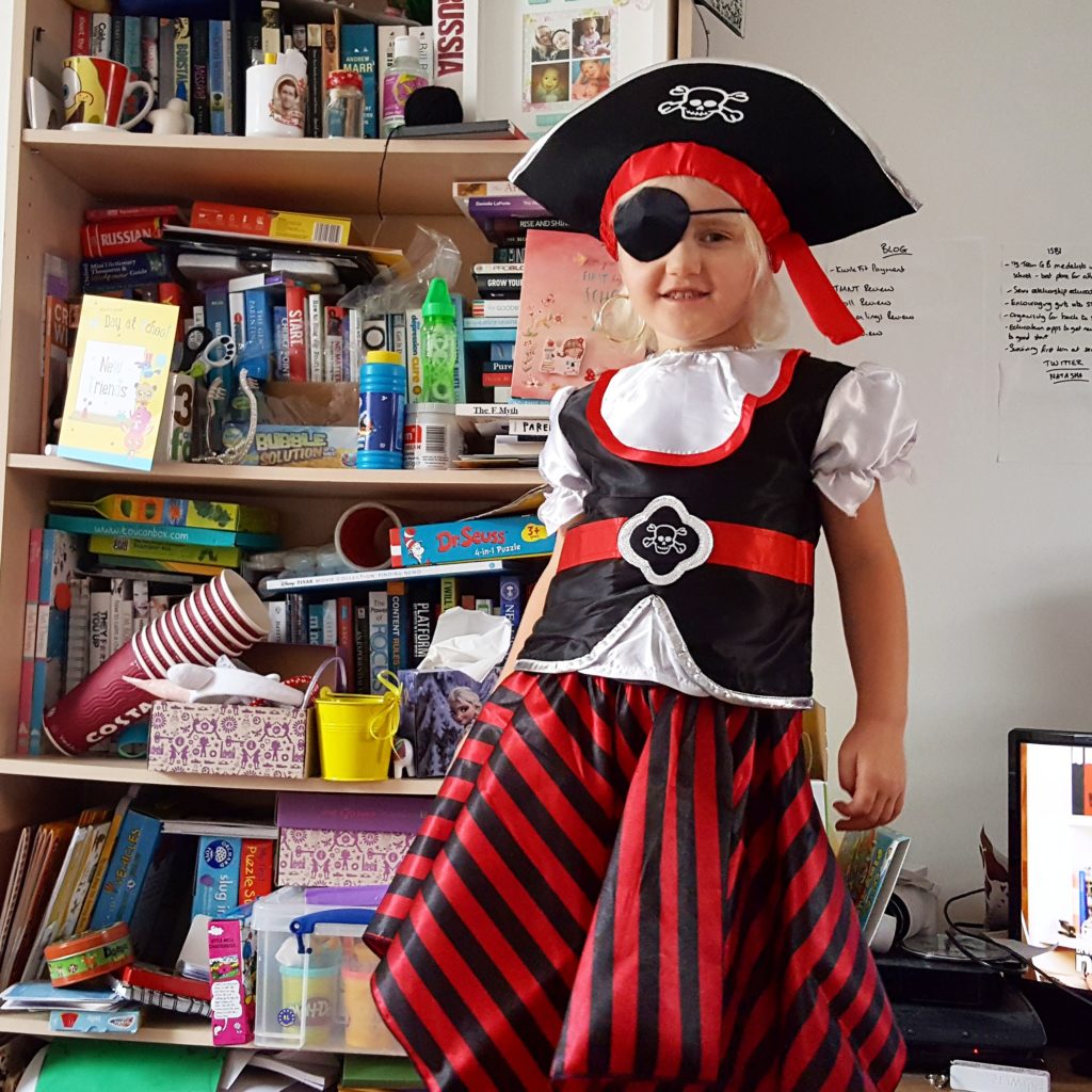 save money girl pirate fancy dress 