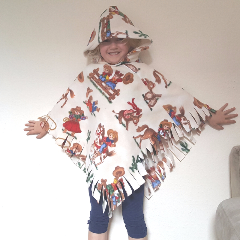 moomoo-poncho-review