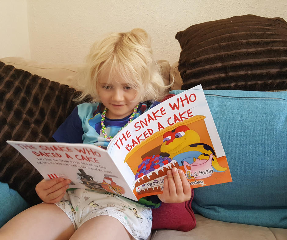 childrens-book-review-snake-baked-cake