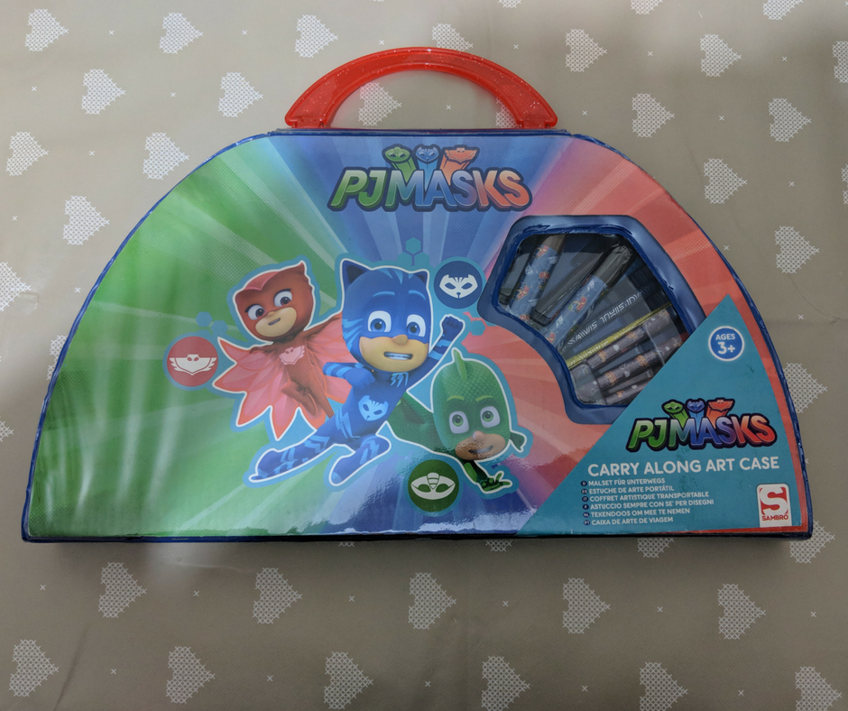 pj-masks-art-carrycase